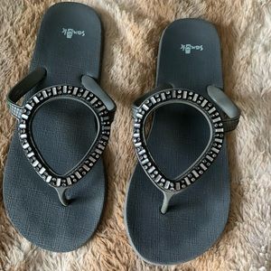 Flip flops